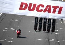 두카티의 빨간 마법, 2022 두카티 파니갈레 V4 S 시승기